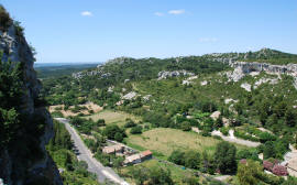 Baux de Provence et les catapultes